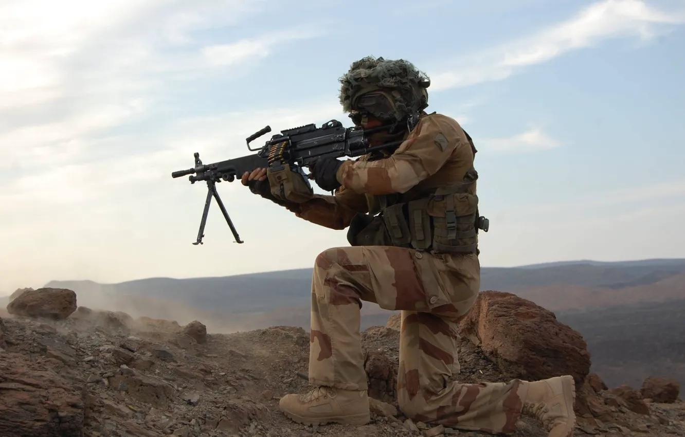 Photo wallpaper goal, soldiers, machine gun