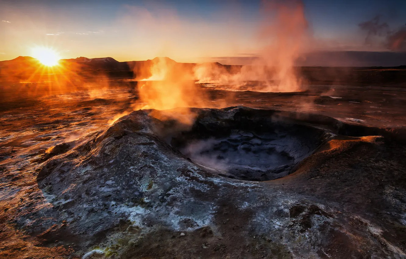 Photo wallpaper the sky, the sun, Wallpaper, couples, Iceland, Khverir Valley