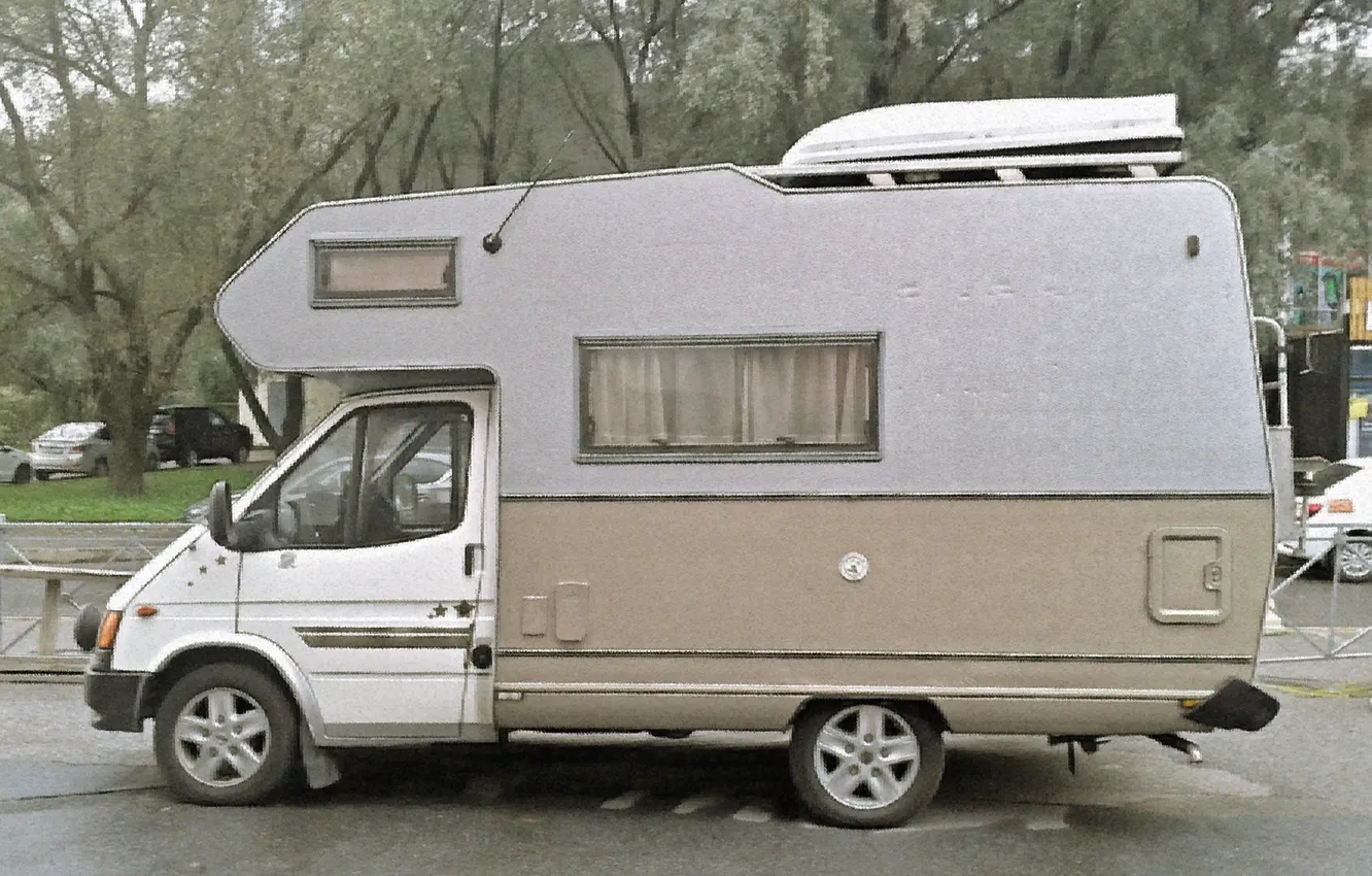 Photo wallpaper auto, autumn, caravan