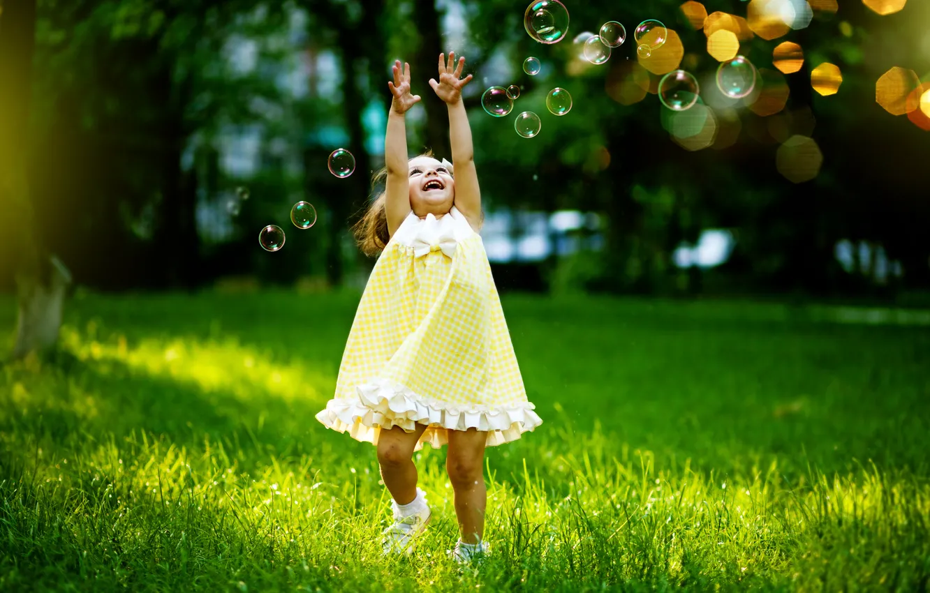Photo wallpaper grass, joy, childhood, girls, laughter, bubbles, girl