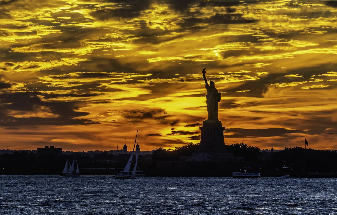 Photo wallpaper night, the city, Statue of Liberty