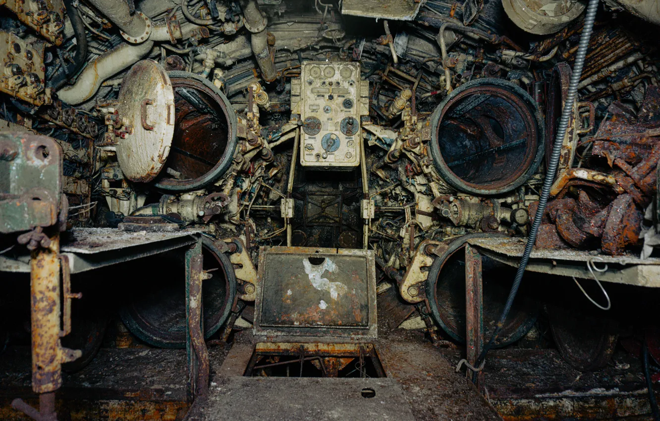 Photo wallpaper photo, submarine, abandoned
