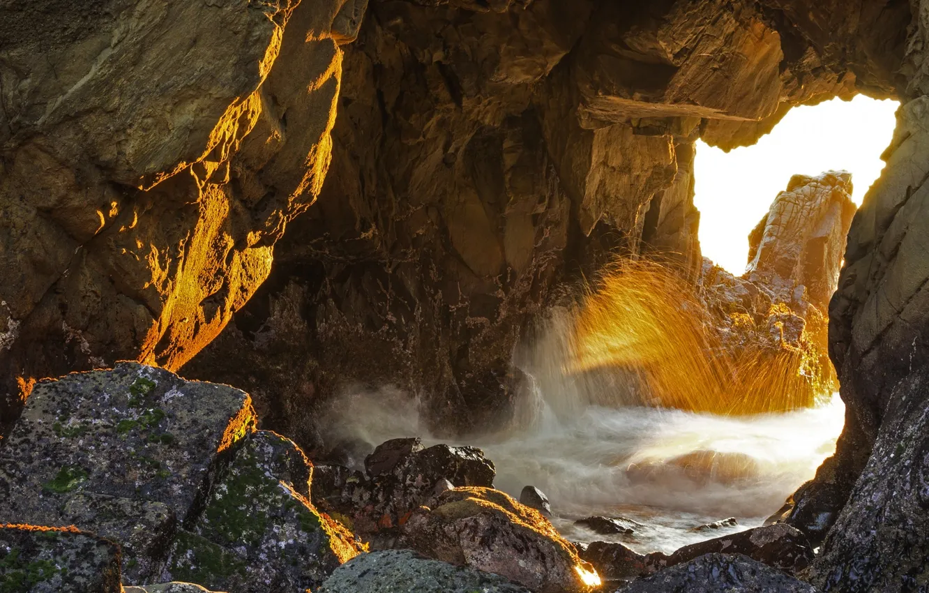 Photo wallpaper light, squirt, the ocean, rocks, DAWN