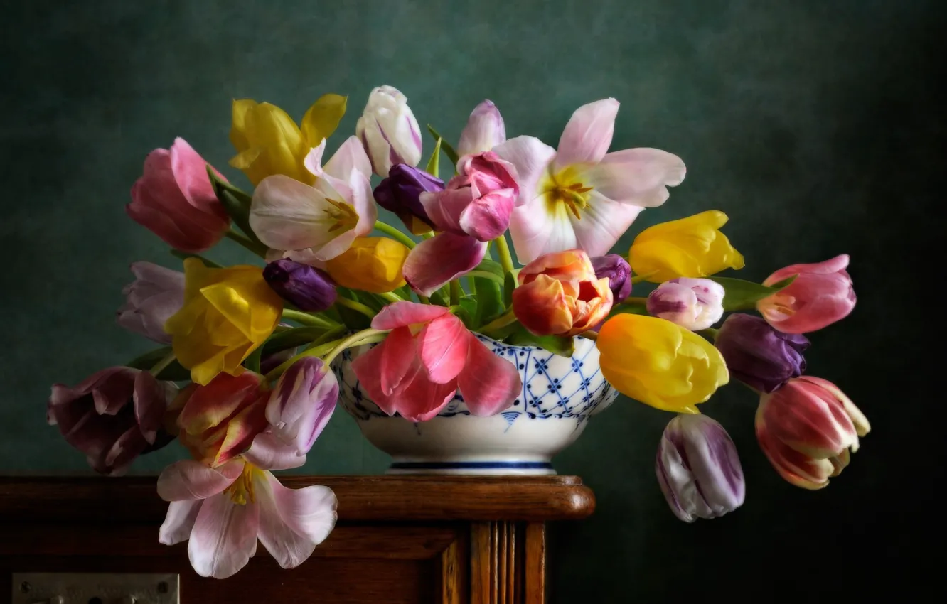 Photo wallpaper flowers, tulips, table, vase, Nikolay Panov