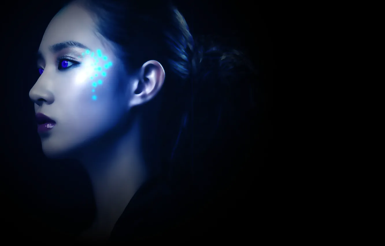 Photo wallpaper girl, face, lips, profile, Asian, black background, blue eyes