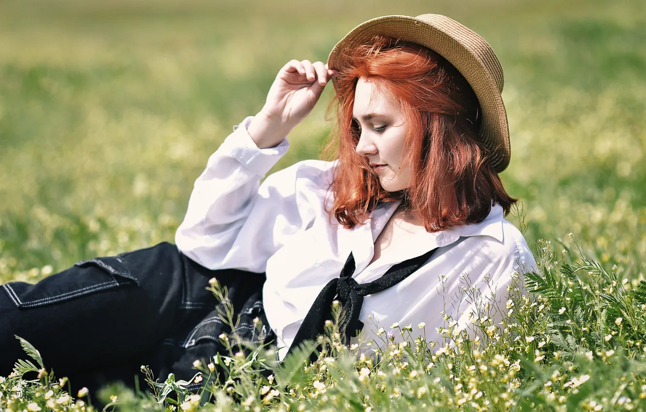 Photo wallpaper girl, nature, pose, glade, hat, lies, redhead