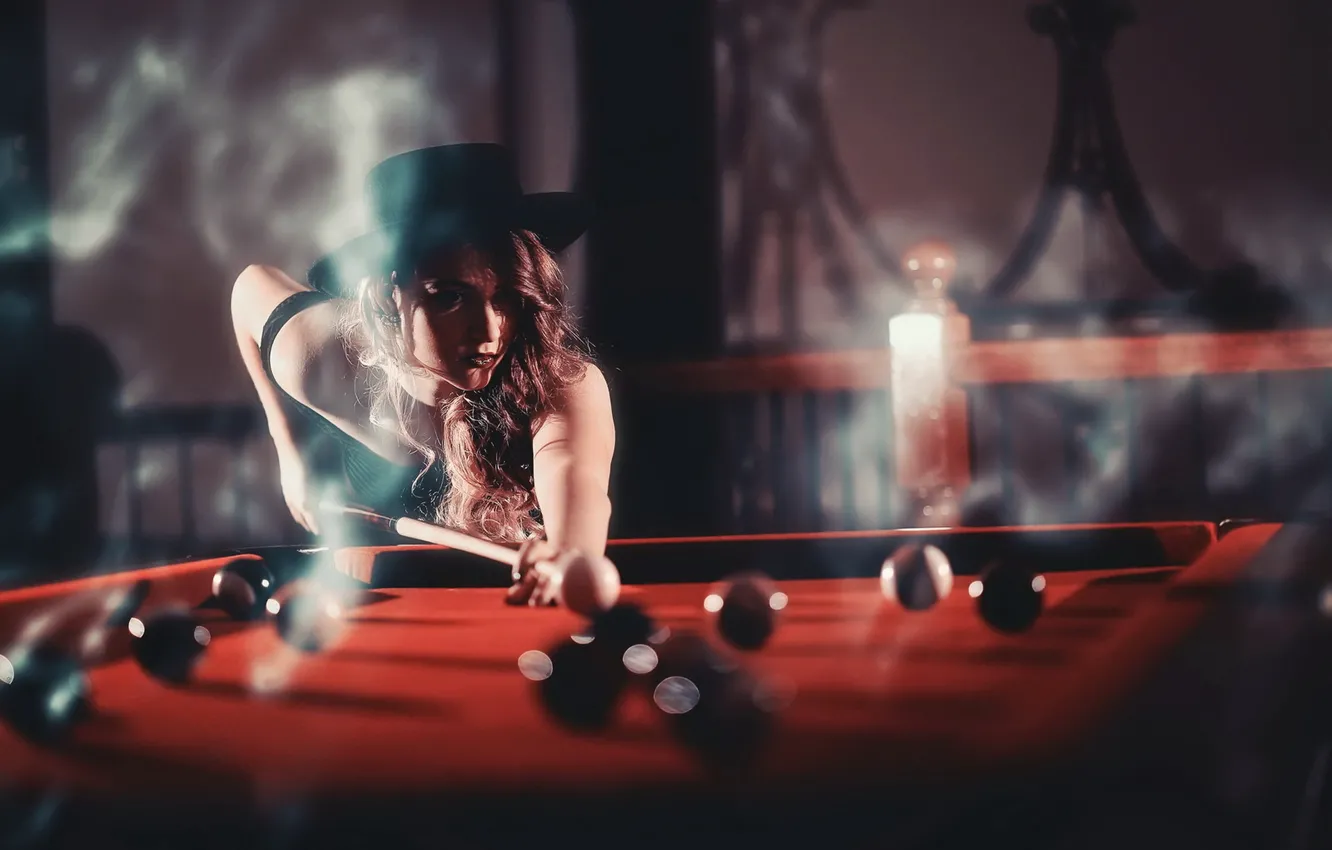Photo wallpaper girl, Billiards, hat