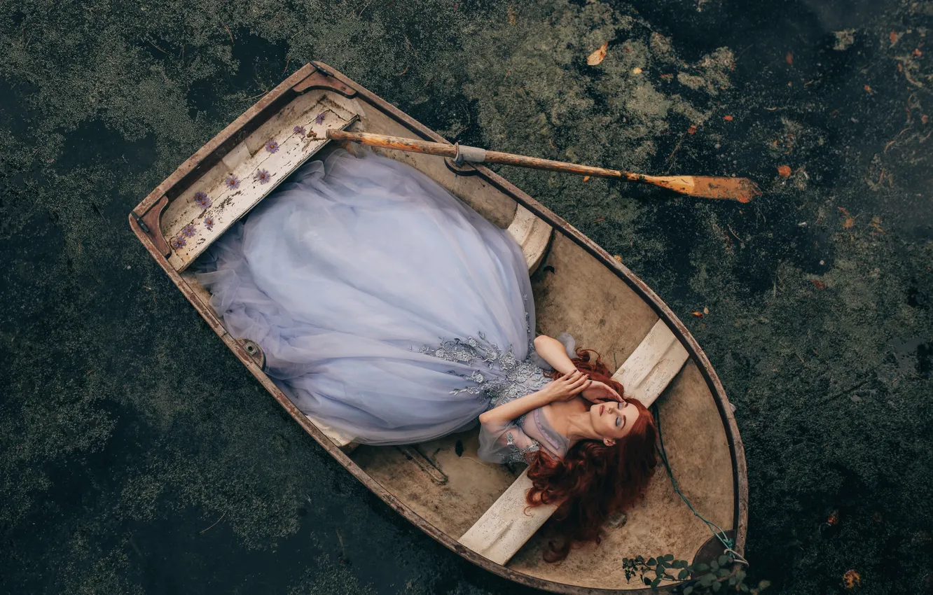 Photo wallpaper girl, in the boat, Bird Man