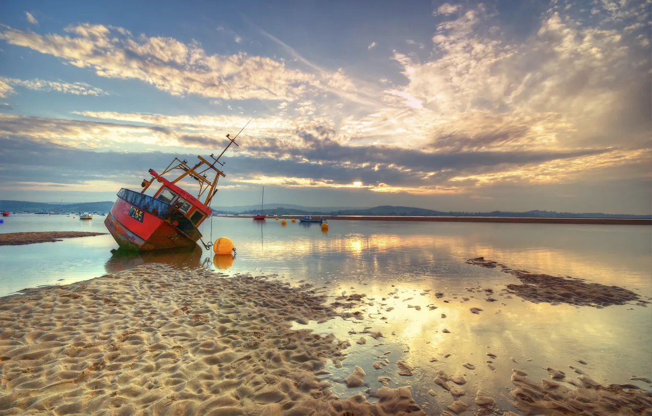 Photo wallpaper sand, the sky, the sun, clouds, light, shore, boat, dal