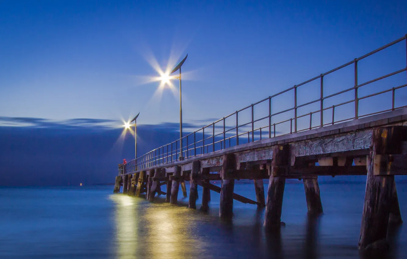 Photo wallpaper sea, dawn, lights, pierce