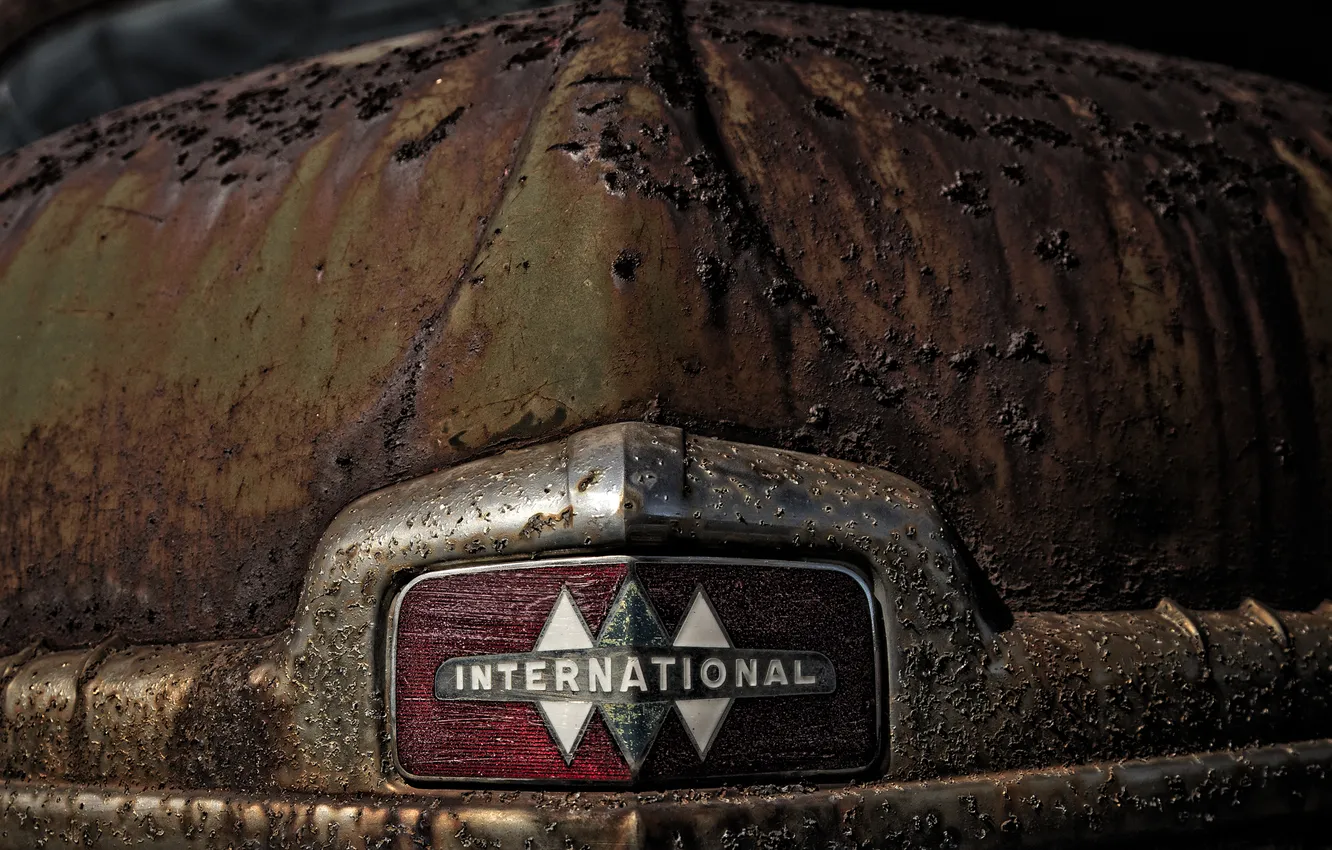 Photo wallpaper background, International, rusty truck