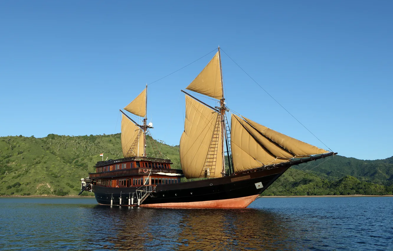 Photo wallpaper sea, the way, ship, sailboat, omnitrips private yacht, Alila Purnama