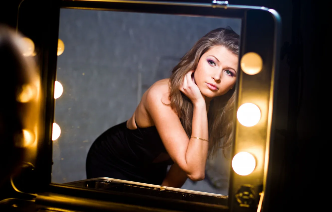 Photo wallpaper girl, mirror, girl, woman, Yuliya Topol'nitskiy