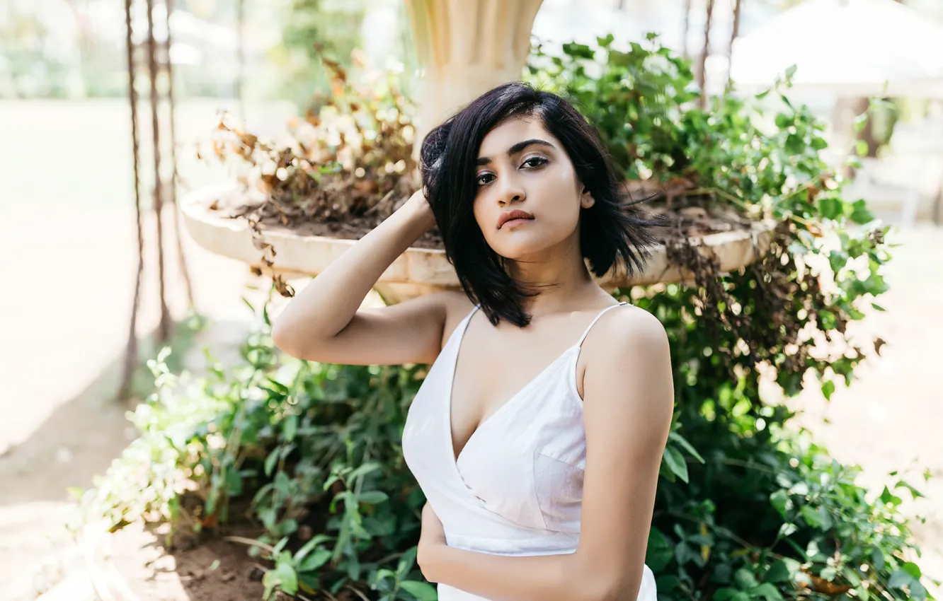 Photo wallpaper girl, eyes, smile, beautiful, model, pretty, beauty, lips