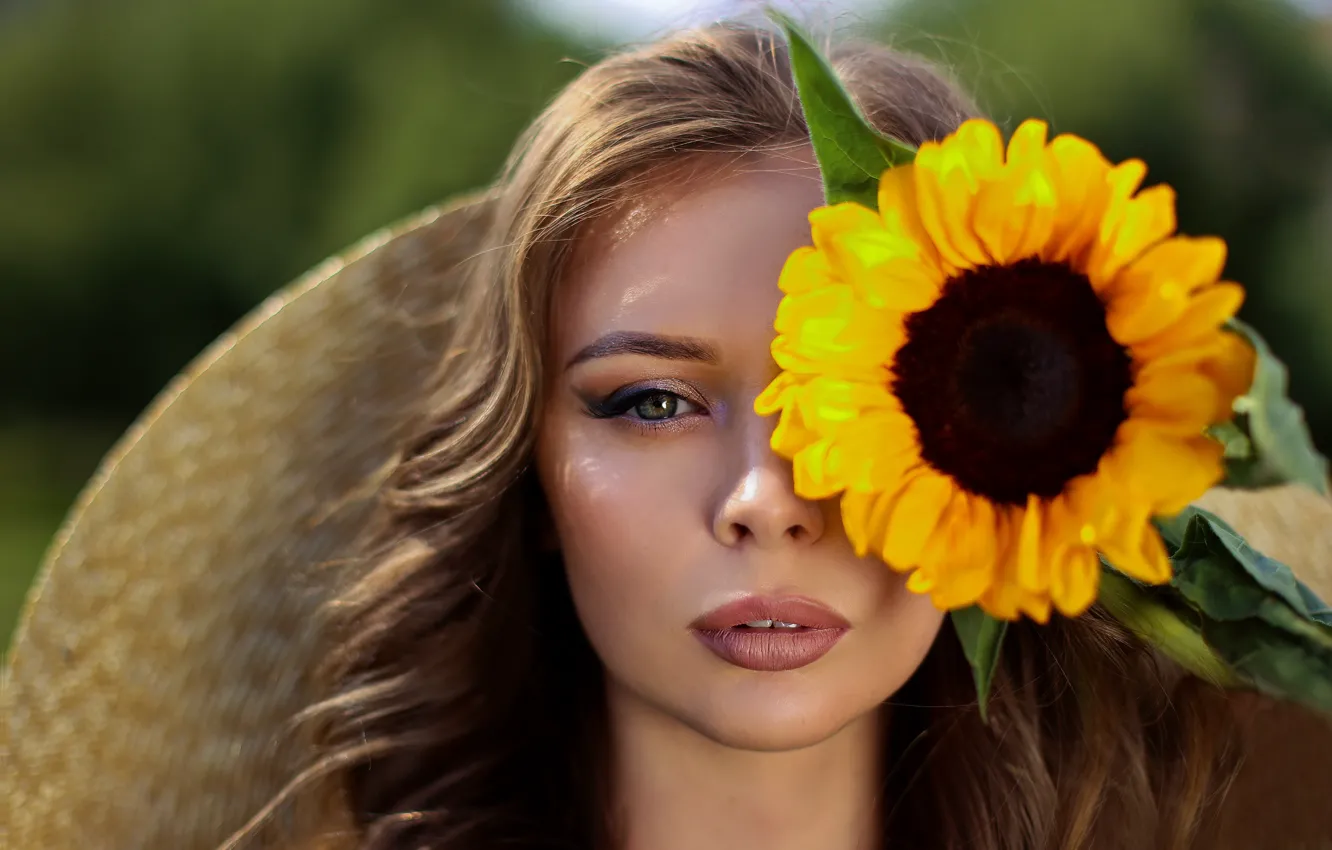 Photo wallpaper girl, sunflowers, portrait, Eugene Pyatnitskaya