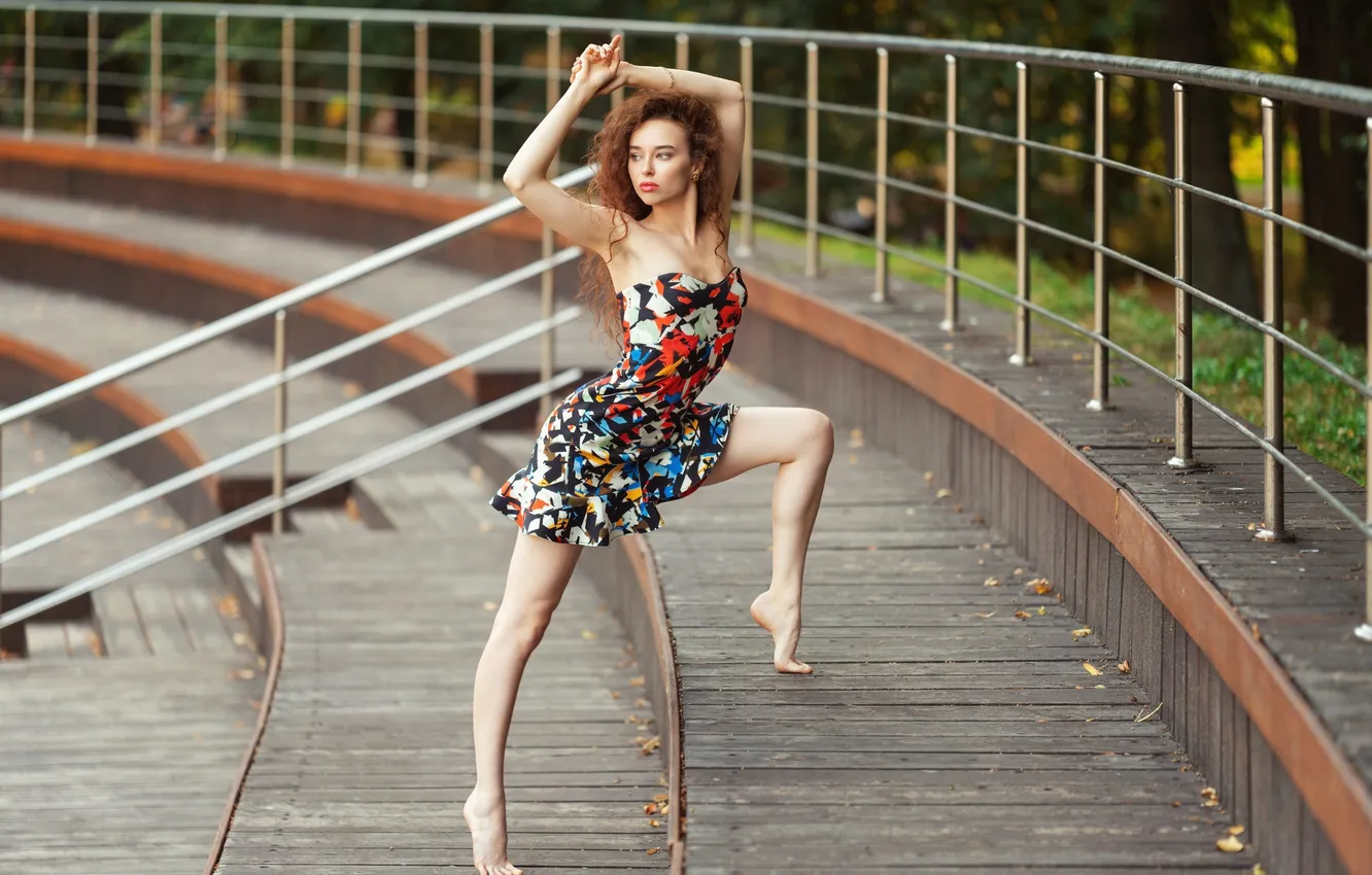 Photo wallpaper colorful, barefoot, women, looking away, Vyacheslav Ivanov, theaters