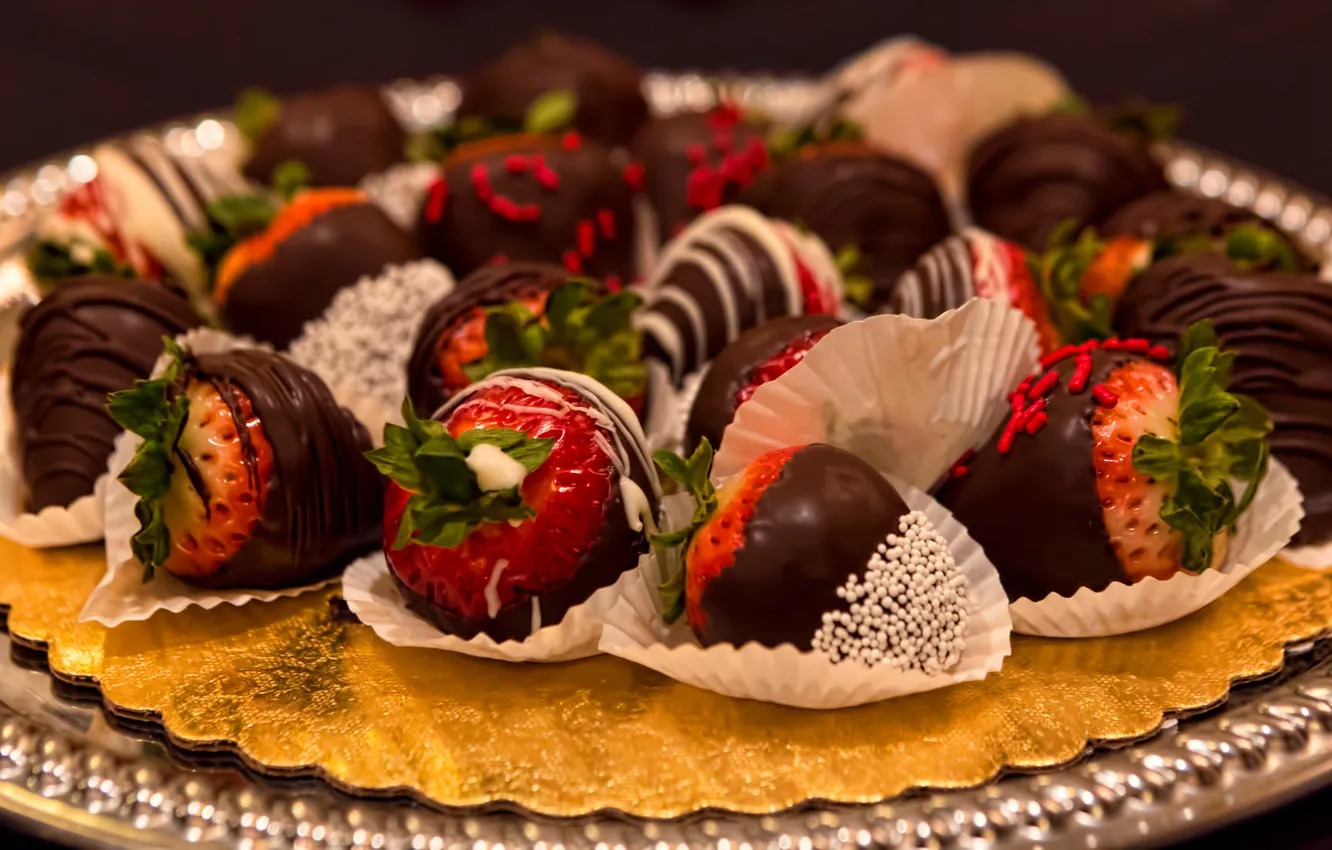 Photo wallpaper chocolate, strawberry, sweets, dish