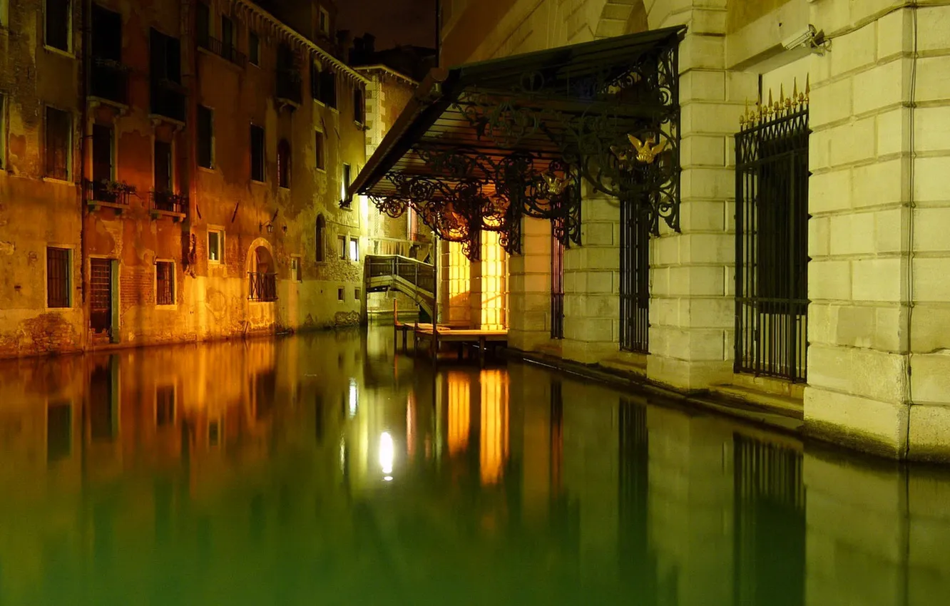 Photo wallpaper water, night, lights, home, channel, porch