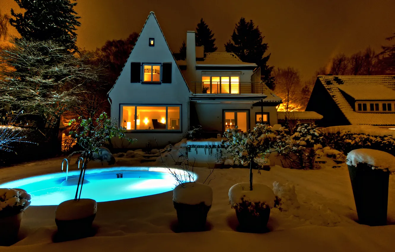 Photo wallpaper winter, pool, Winter evening, the light in the Windows
