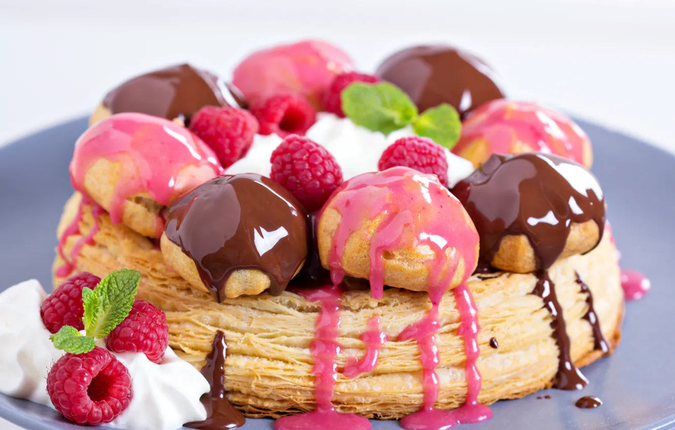 Photo wallpaper berries, raspberry, cream, cake, dessert, glaze, profiteroles