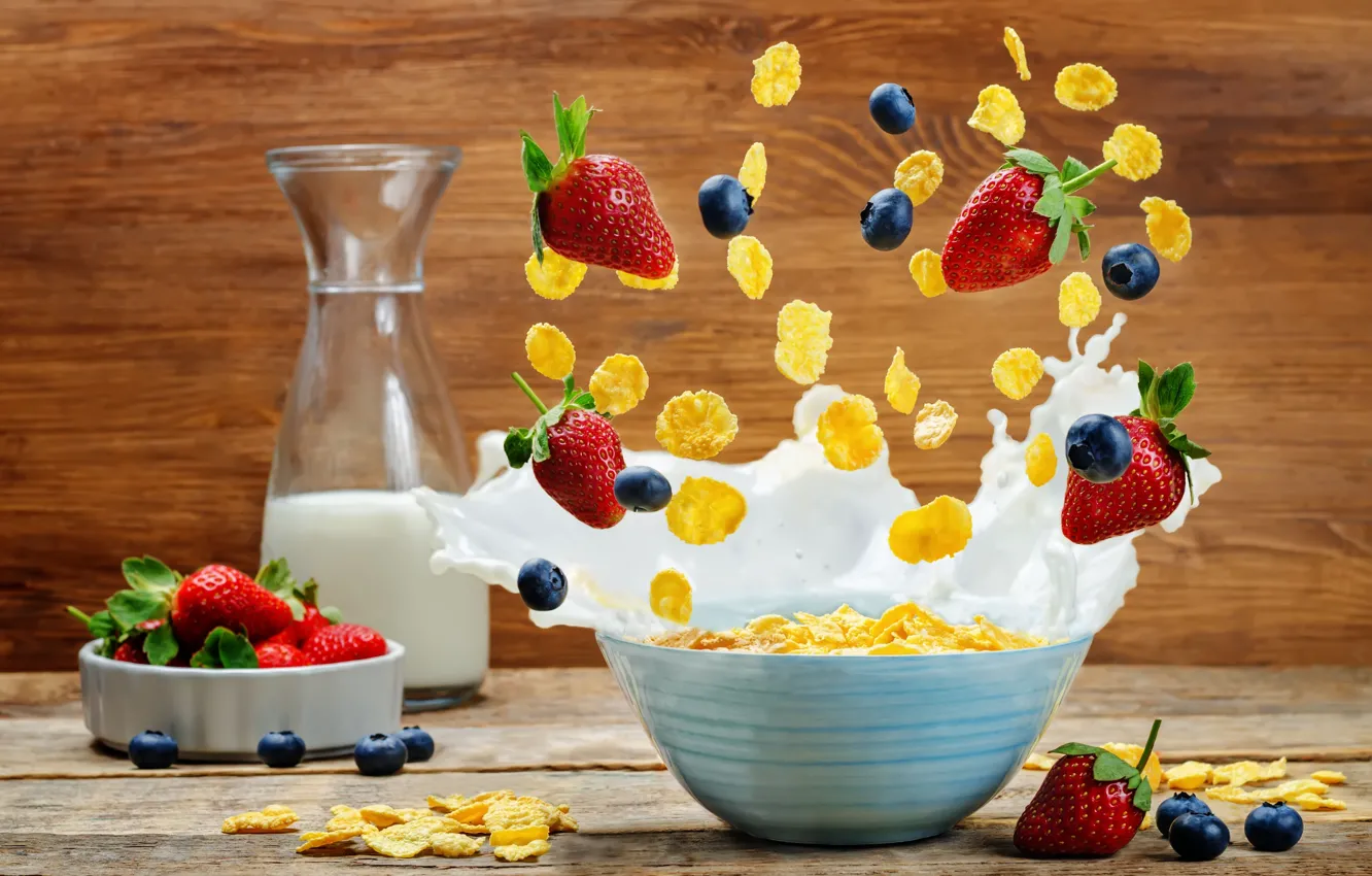 Photo wallpaper berries, bottle, Breakfast, milk, cereal, splash.