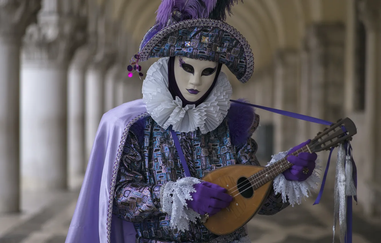 Photo wallpaper mask, mandolin, kanaval