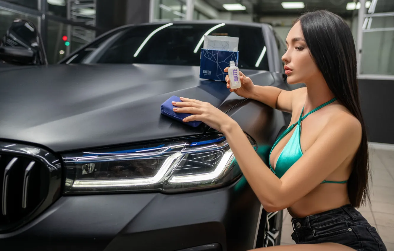 Photo wallpaper machine, auto, girl, pose, shorts, BMW, brunette, The hood