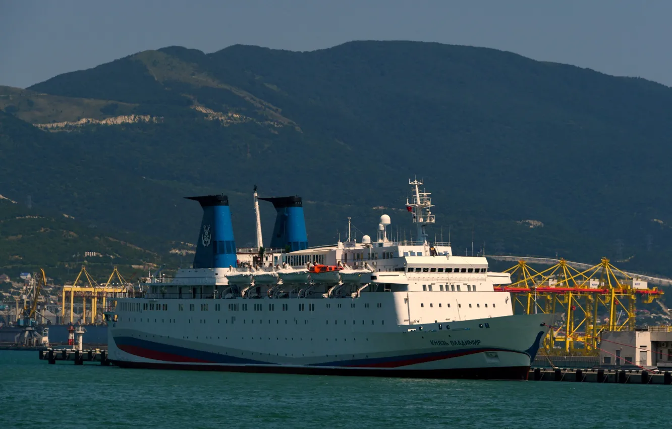 Photo wallpaper ship, port, Novorossiysk, Prince Vladimir