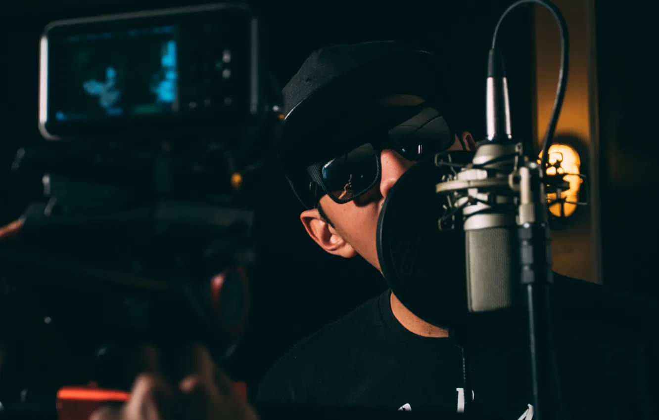 Photo wallpaper Music, Studio, microphone, glasses, music, microphone, studio