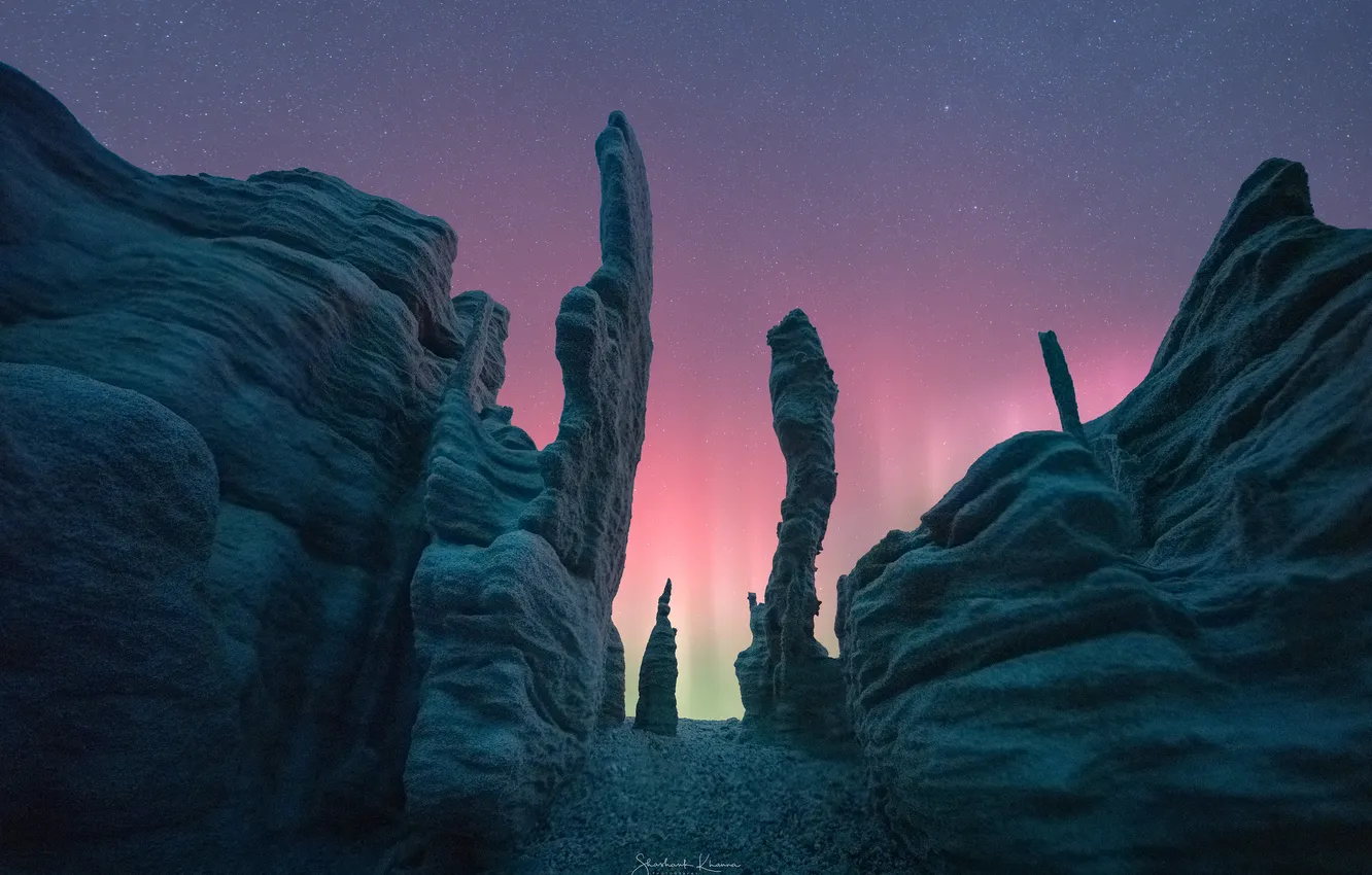 Photo wallpaper landscape, rocks, Northern lights