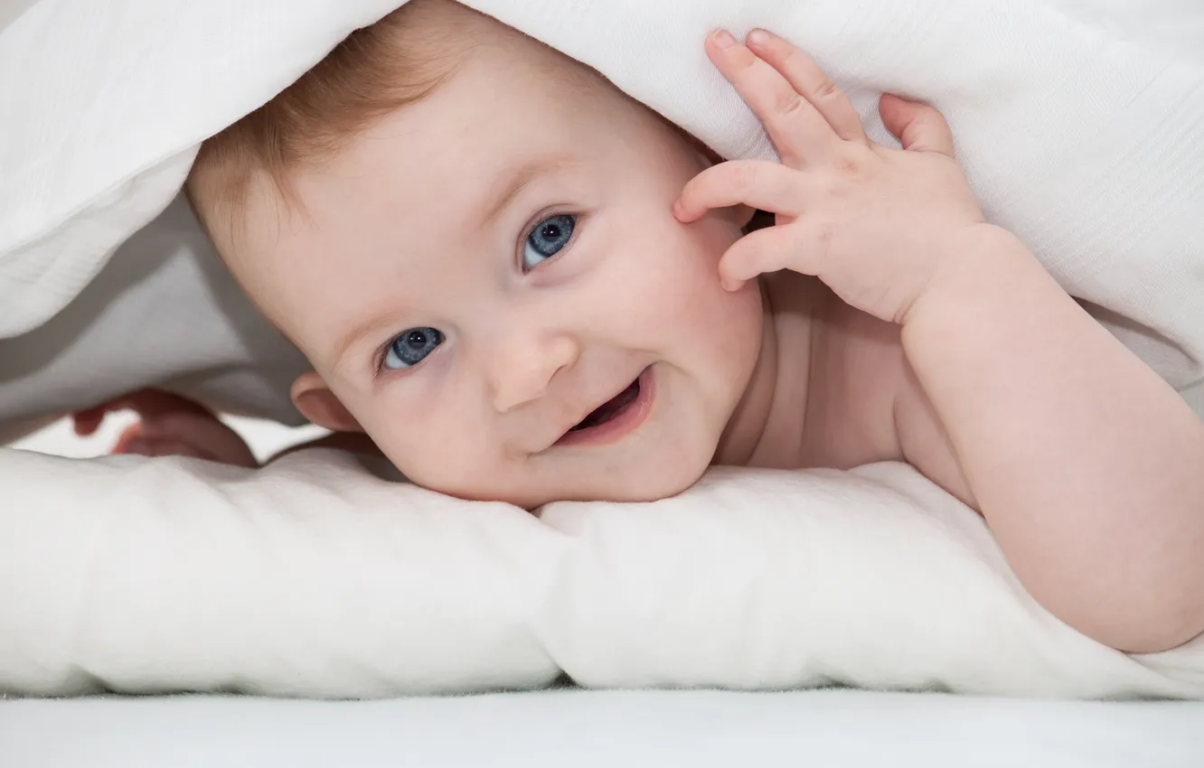 Photo wallpaper look, children, smile, blanket, hide and seek, blue-eyed