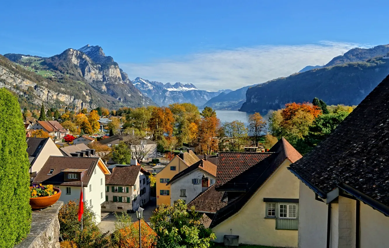Photo wallpaper the sky, mountains, lake, home, Switzerland