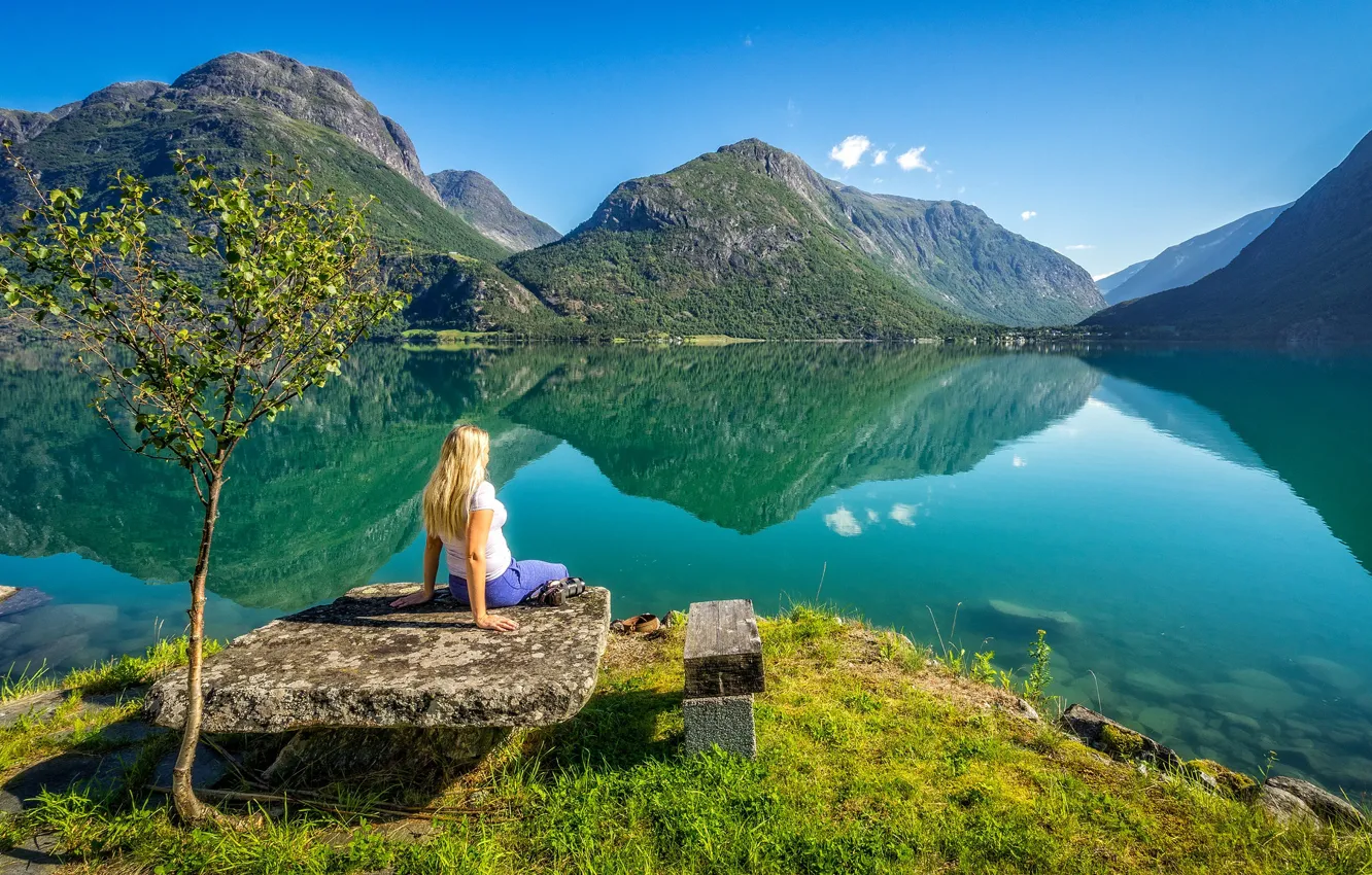 Photo wallpaper girl, mountains, lake, relax, calm, Norway