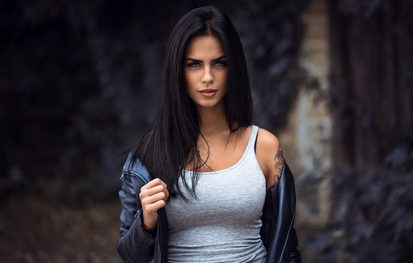 Photo wallpaper pose, black, model, portrait, makeup, Mike, brunette, tattoo