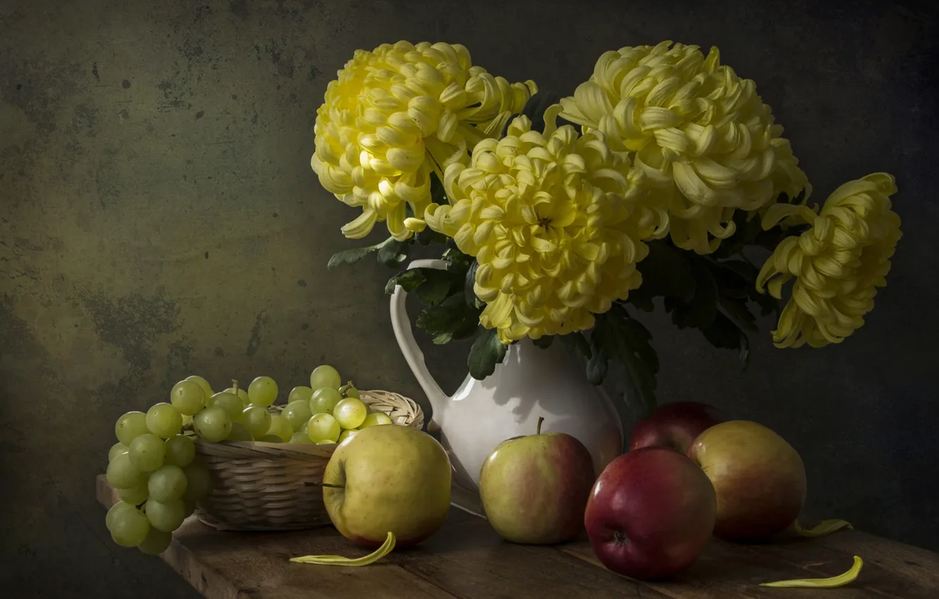 Photo wallpaper flowers, table, apples, bouquet, yellow, grapes, pitcher, still life