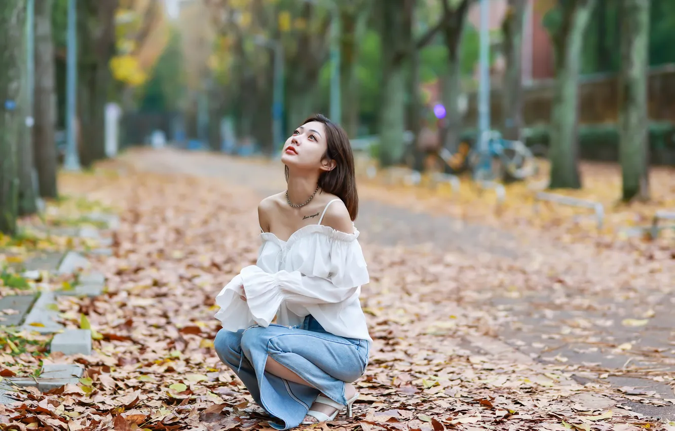 Photo wallpaper girl, street, Asian