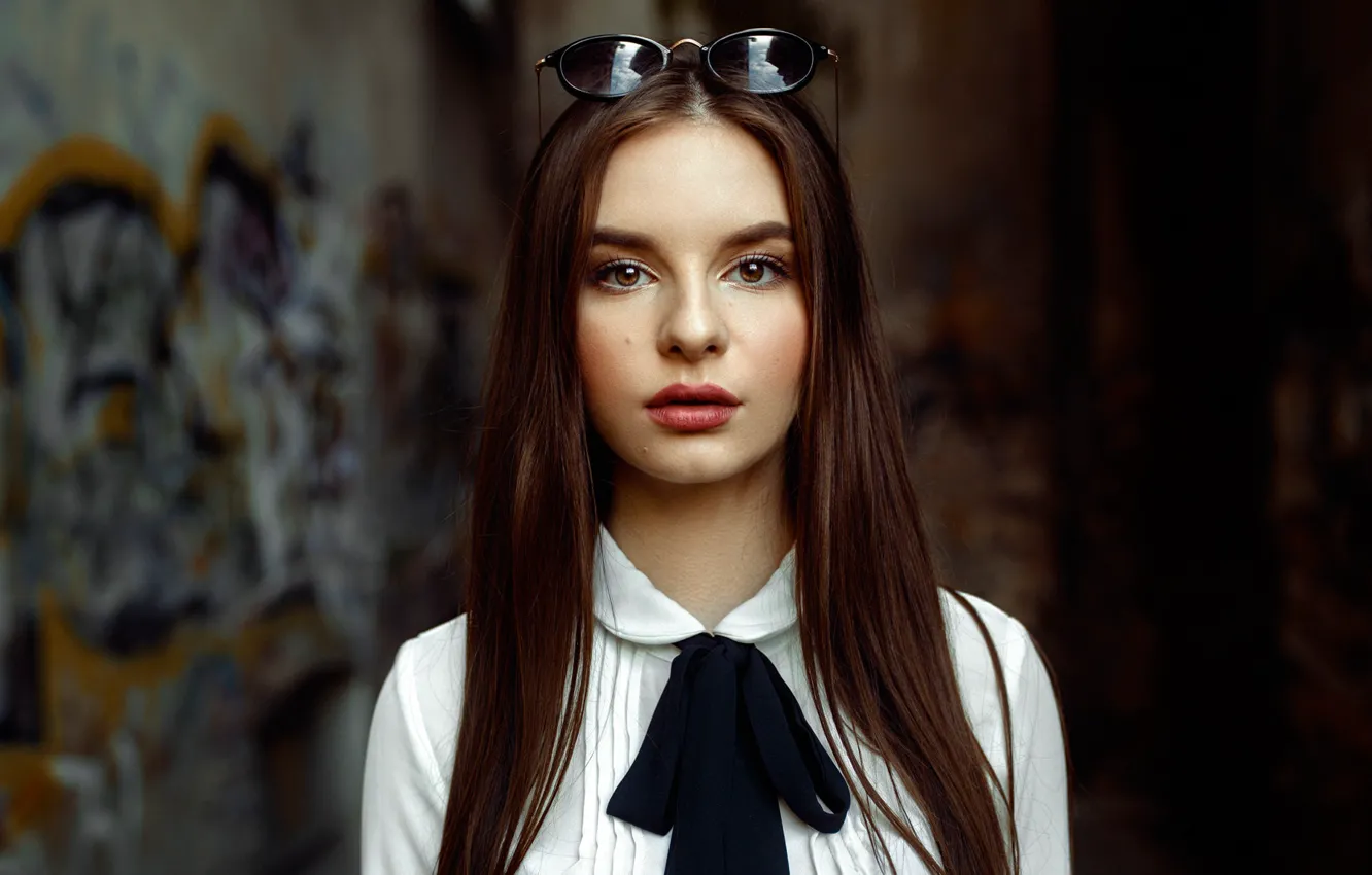 Photo wallpaper background, model, portrait, makeup, glasses, hairstyle, blouse, brown hair