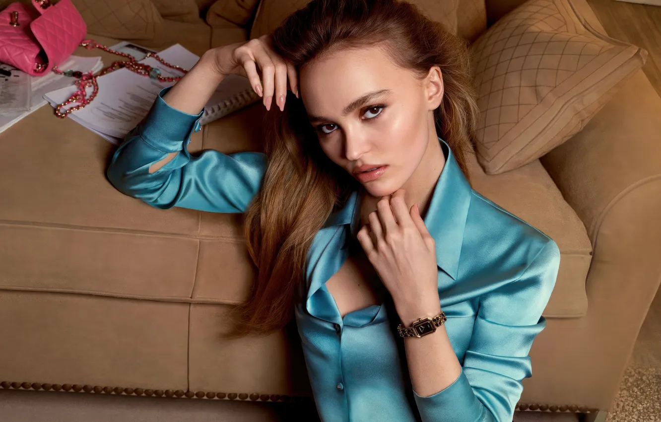 Photo wallpaper look, pose, sofa, model, watch, makeup, actress, Lily-Rose Depp