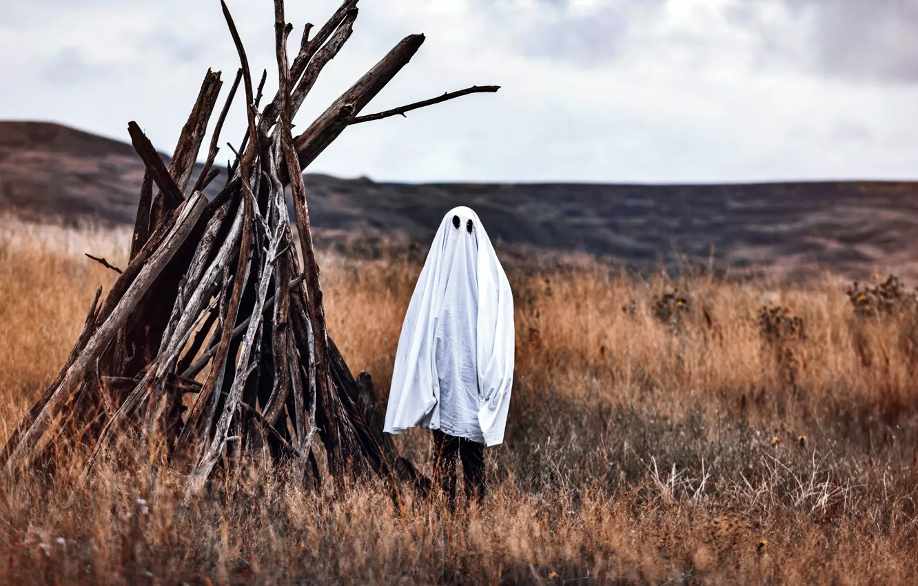 Photo wallpaper Wallpaper, Ghost, wood, wallpaper, sheet, Ghost, picture, Ghost