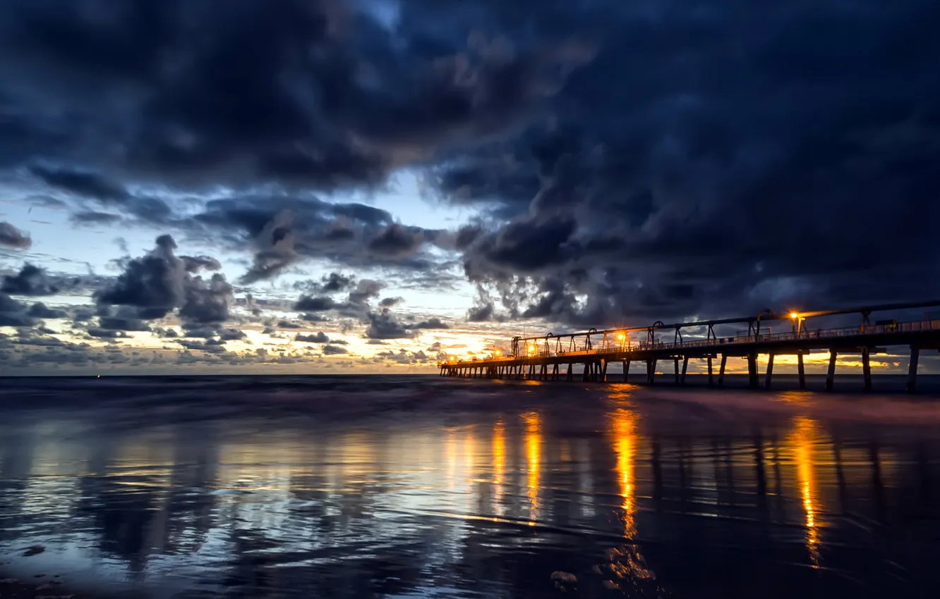 Photo wallpaper sea, clouds, sunrise, reflections, Gold Coast
