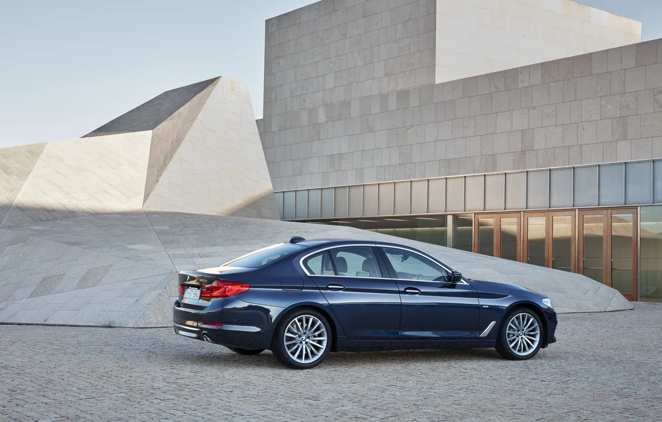Photo wallpaper building, BMW, Parking, architecture, sedan, xDrive, dark blue, 530d