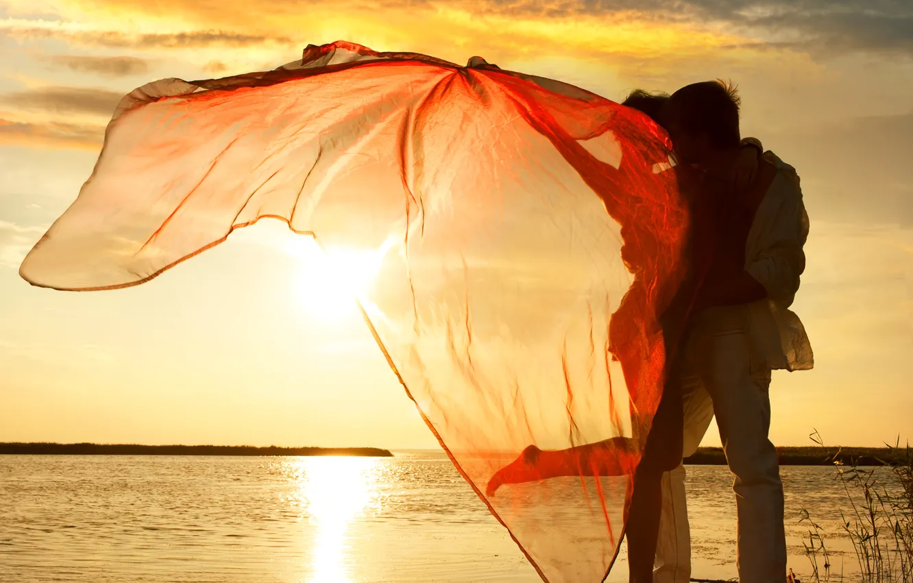Photo wallpaper girl, sunset, lake, the wind, fabric, guy