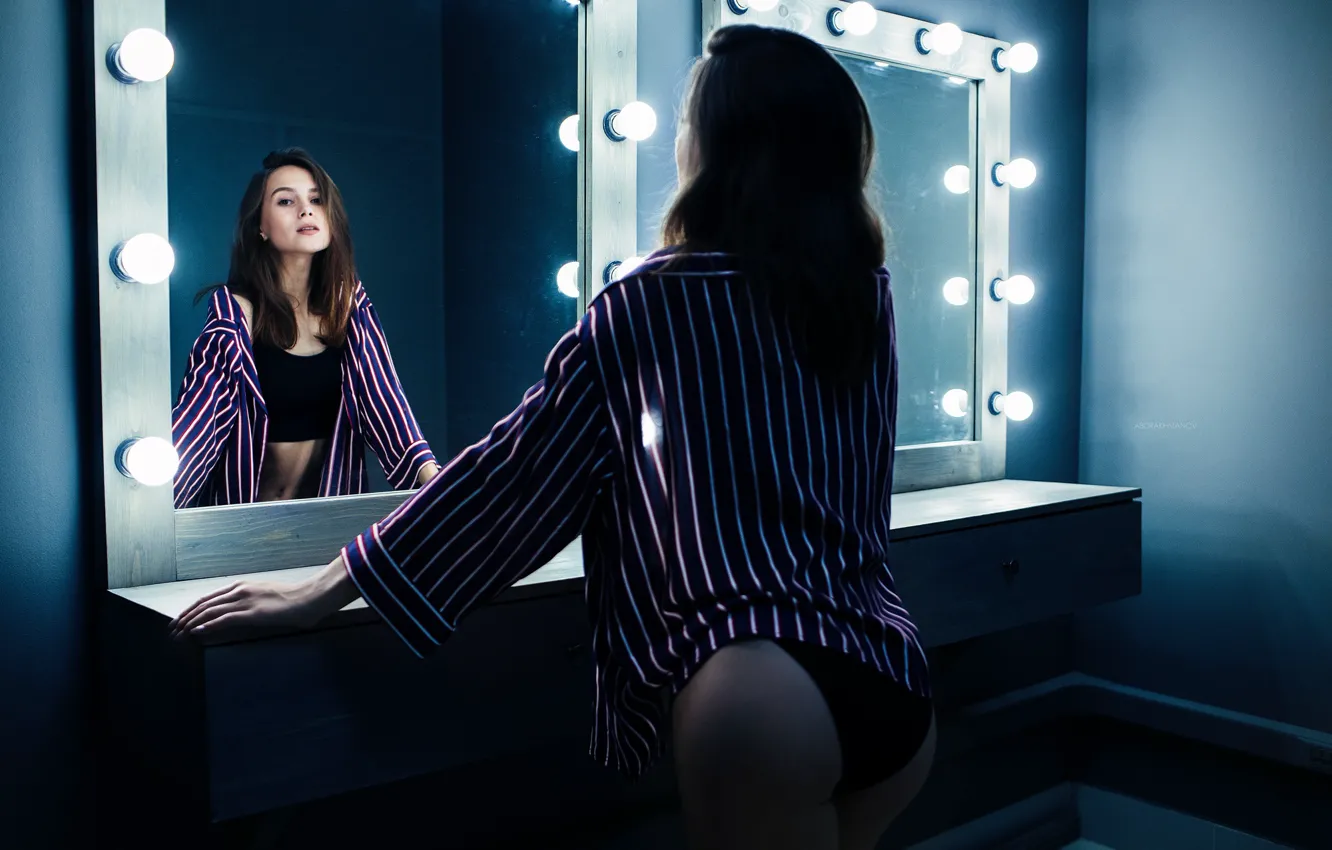 Photo wallpaper ass, look, girl, hair, mirror, shirt, Lenar Abdrakhmanov, Nastya Kurosawa