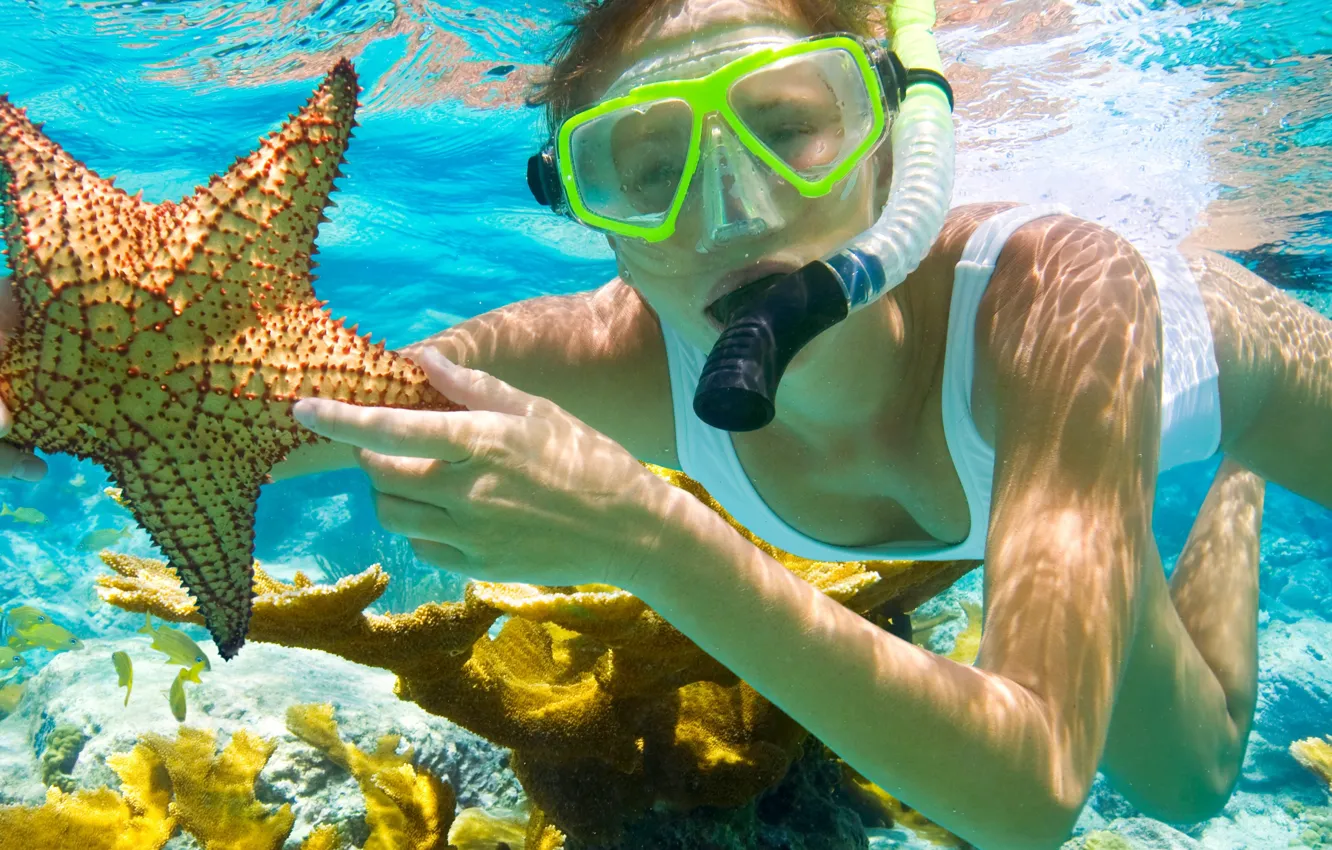 Photo wallpaper starfish, under water, White Swimsuit