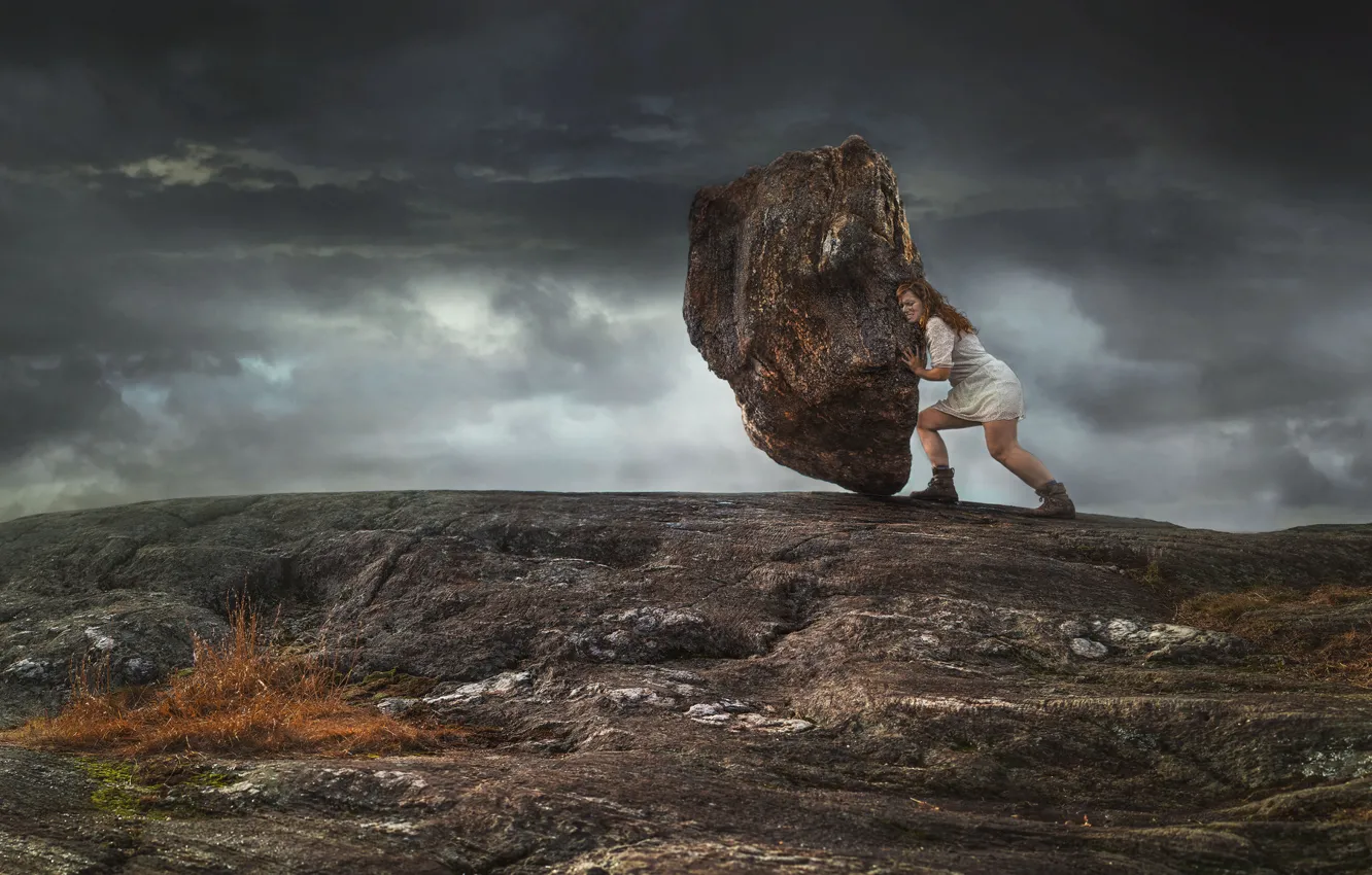 Photo wallpaper girl, stone, boulder, Hercules