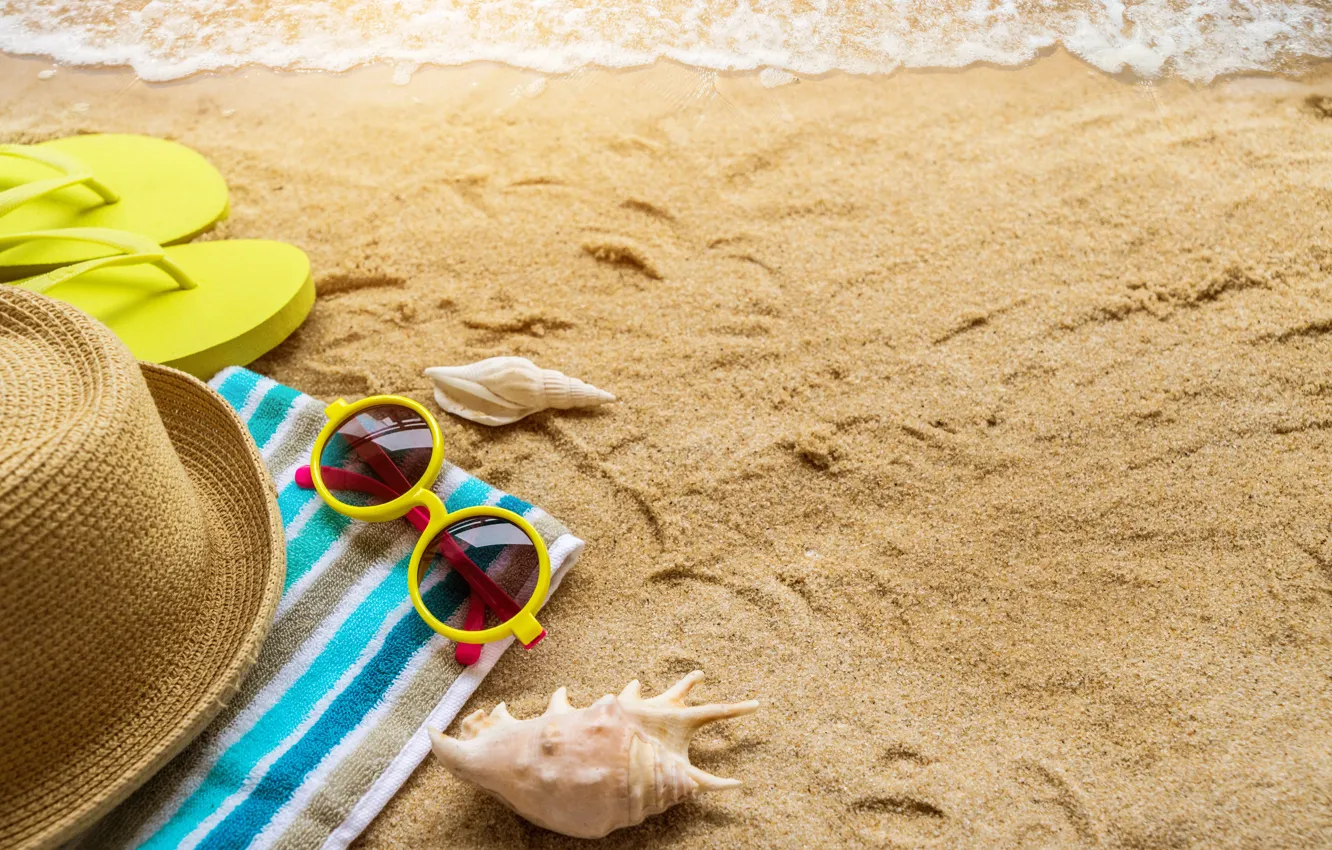 Photo wallpaper sand, sea, beach, summer, the sun, stay, towel, hat