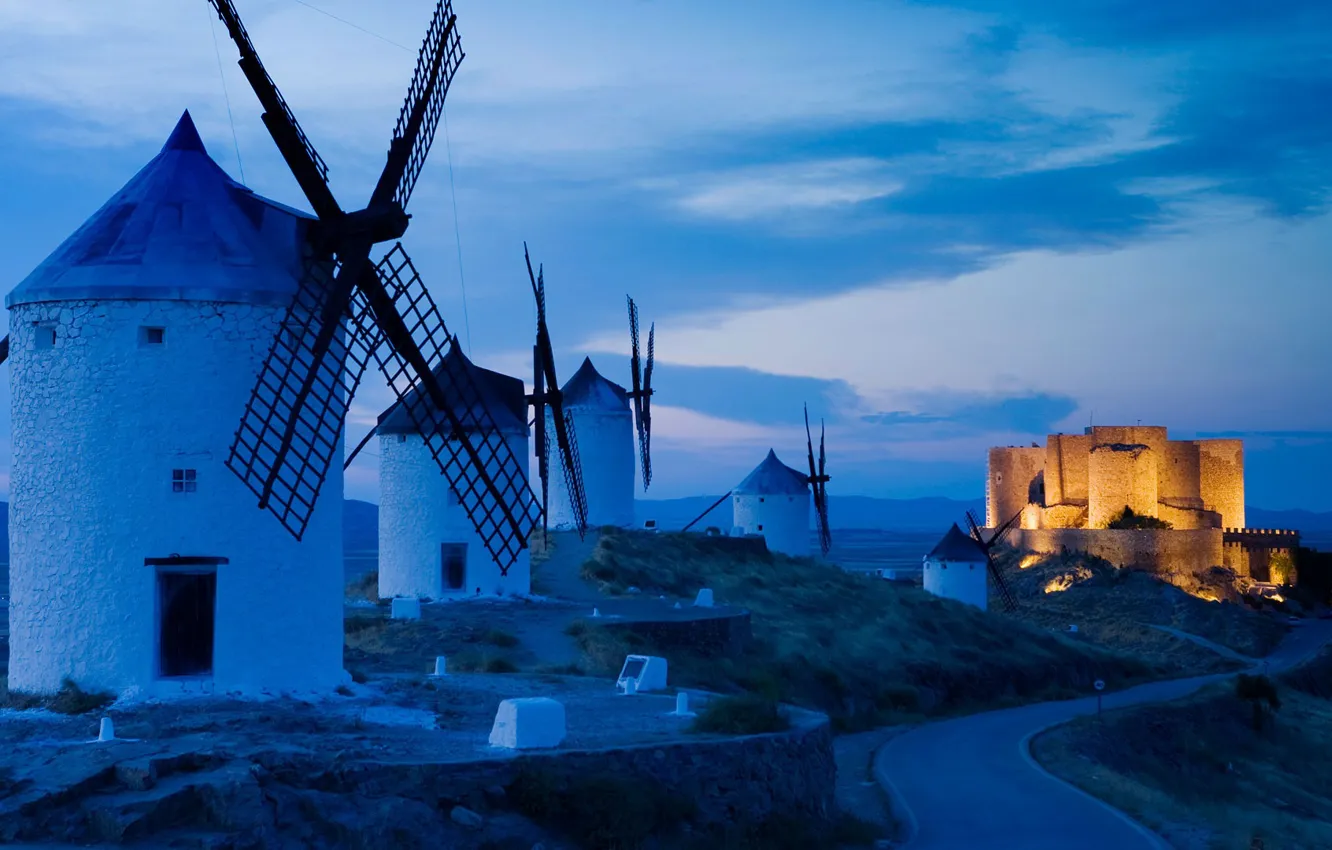 Photo wallpaper Spain, windmills, Castile-La Mancha, Consuegra