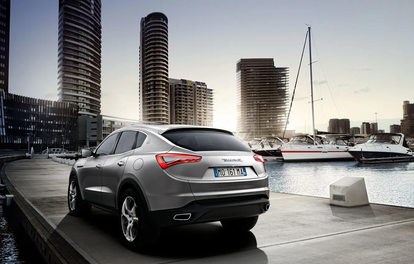 Photo wallpaper Maserati, skyscrapers, yacht, deck, promenade, Kubang