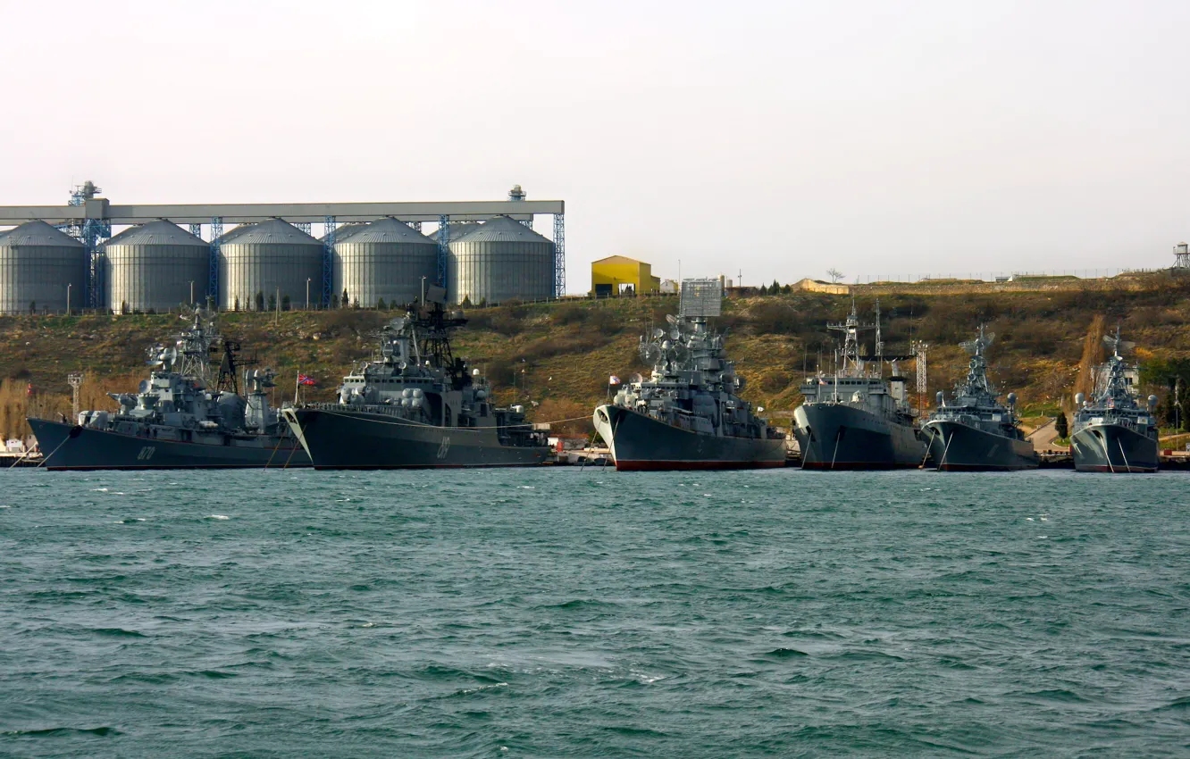 Photo wallpaper ships, pier, combat, Sevastopol