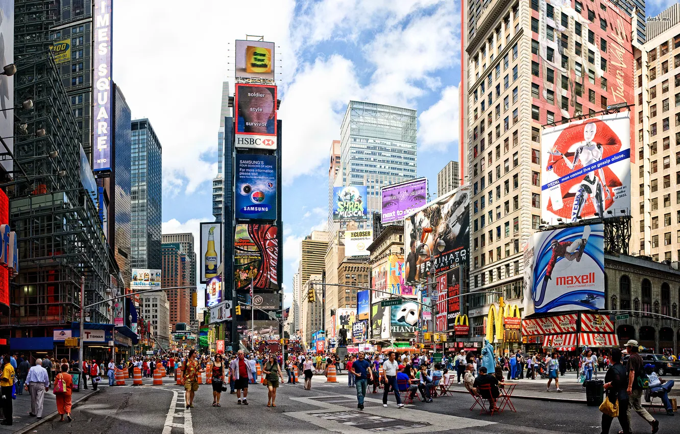 Photo wallpaper the sky, clouds, people, New York, skyscrapers, advertising, area, day